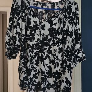 LOFT Black and White Floral Blouse